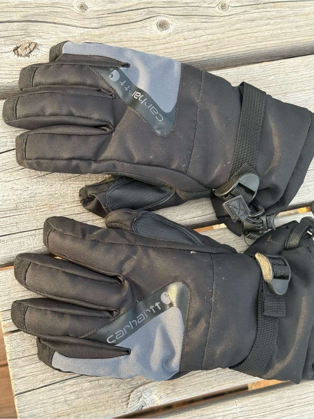 Carhartt Men’s Black and Gray Winter Work Gloves
